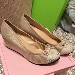 Elegant Cream Wedge Shoes